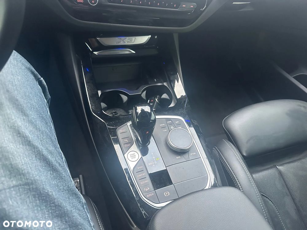 BMW X3 xDrive30i GPF Luxury Line sport - 13