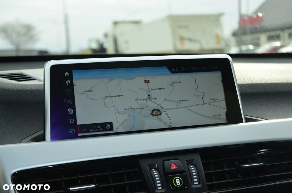 BMW X1 sDrive18d Business Edition - 23