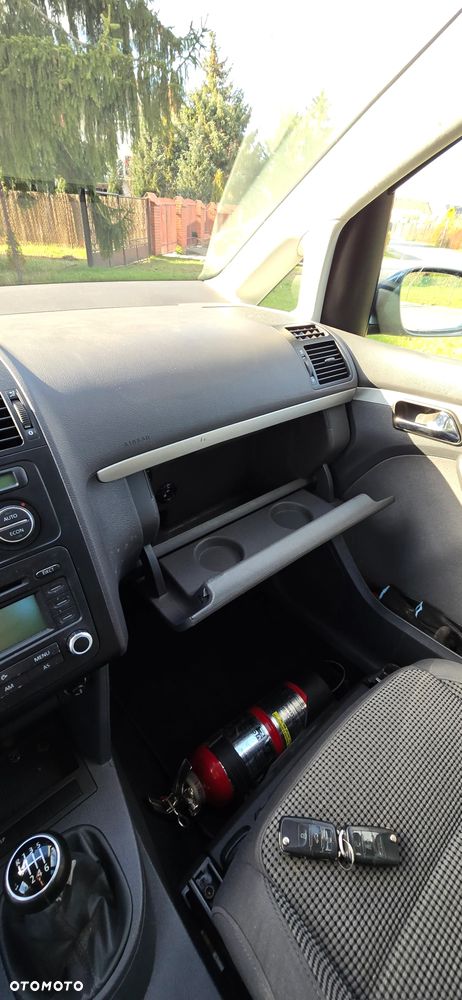 Volkswagen Touran 1.4 TSI Comfortline - 10