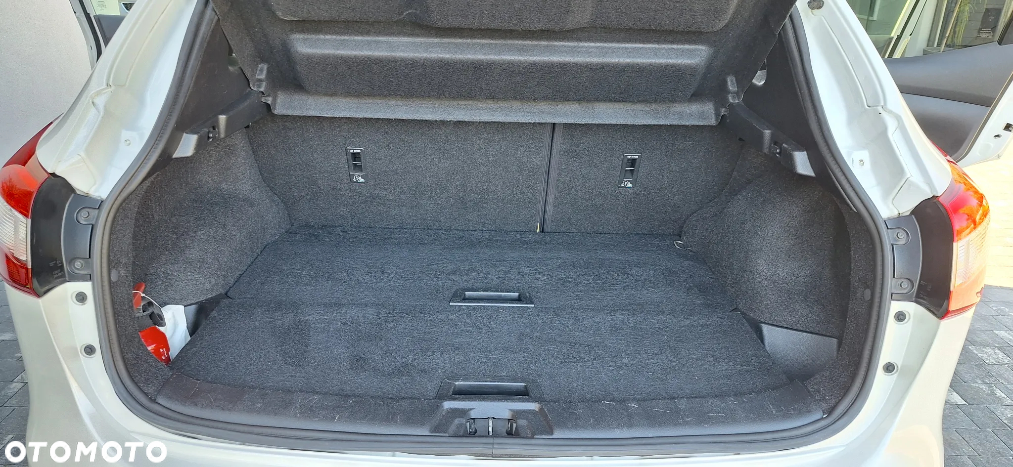 Nissan Qashqai 1.6 DCi N-Connecta Xtronic EU6 - 26