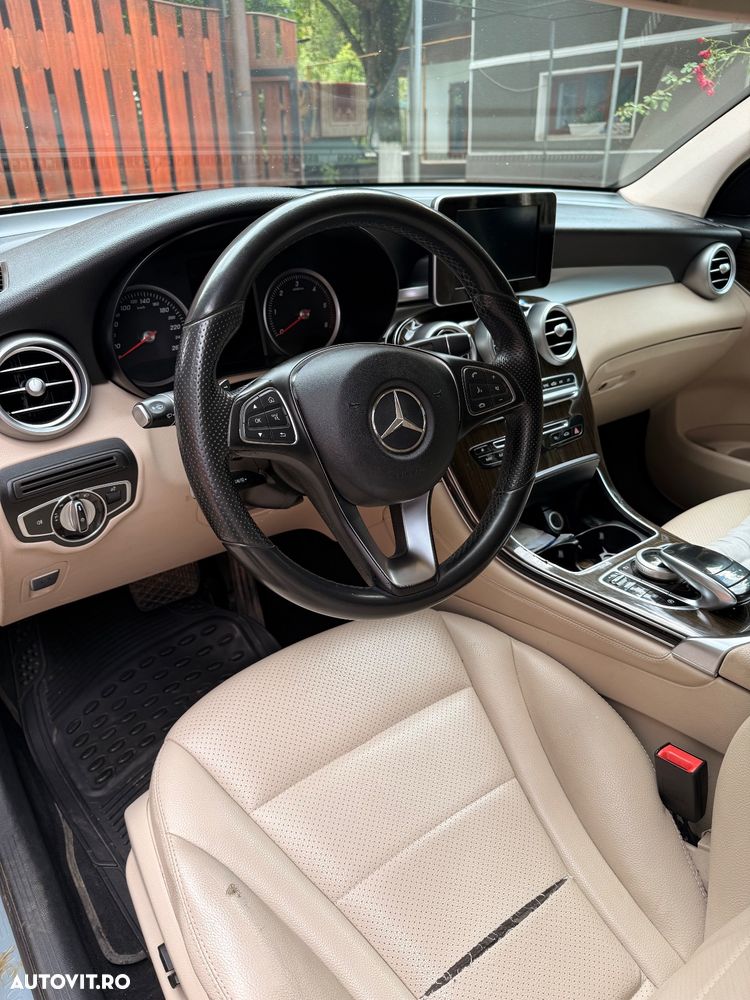 Mercedes-Benz GLC 220 d 4MATIC - 6