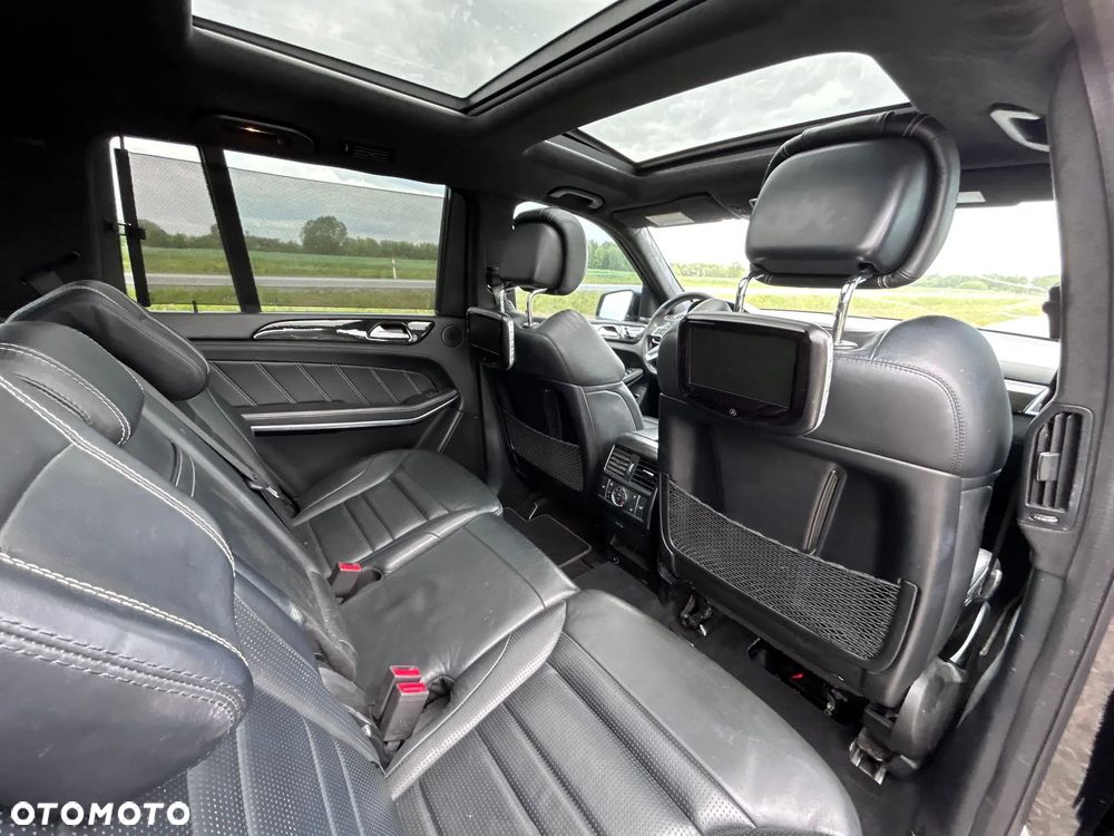 Mercedes-Benz GL 63 AMG - 14