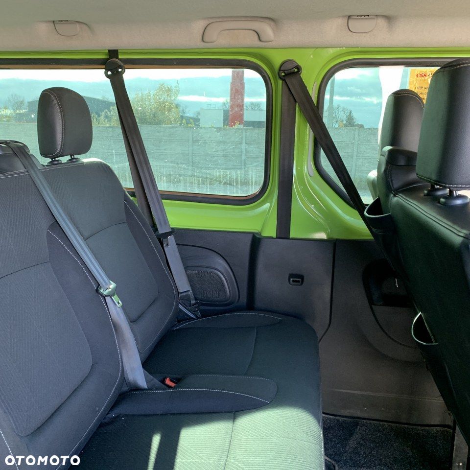 Renault Trafic - 21