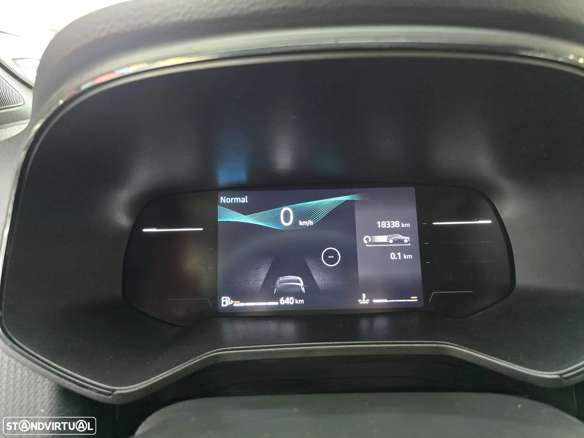 Mitsubishi Colt 1.0 MPI-T Launch Edition - 7