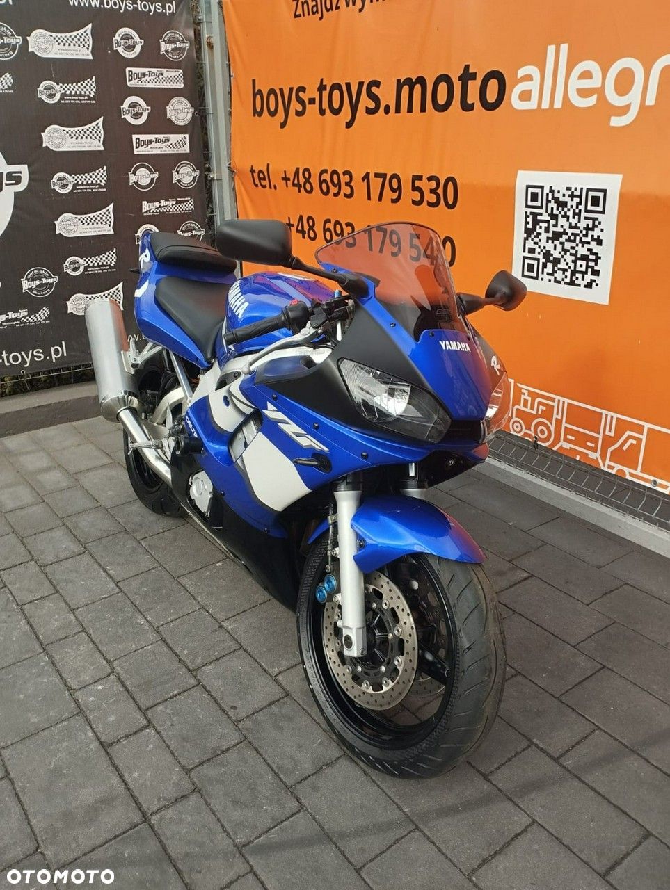 Yamaha R6 - 1