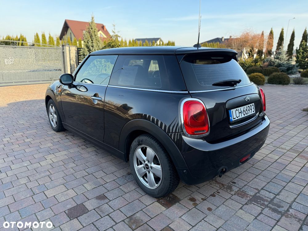 MINI ONE D - 6