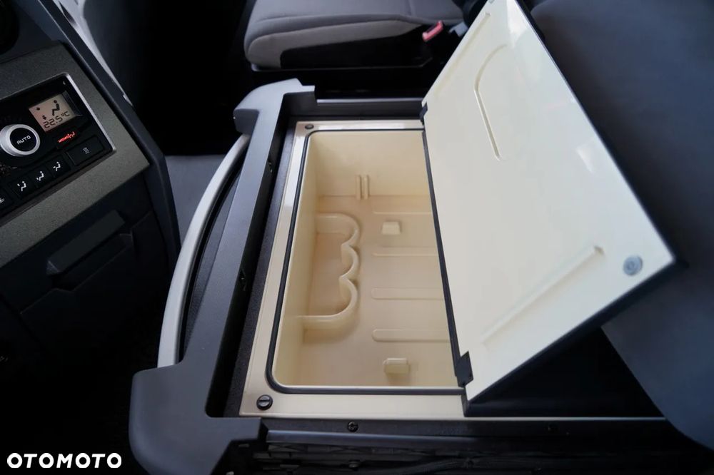 Renault T 440 / 13 LITROWY / RETARDER / KLIMA POSTOJOWA  /  ALUFELGI / SPROWADZONY / PO KONTRAKCIE SERWISOWYM - 25