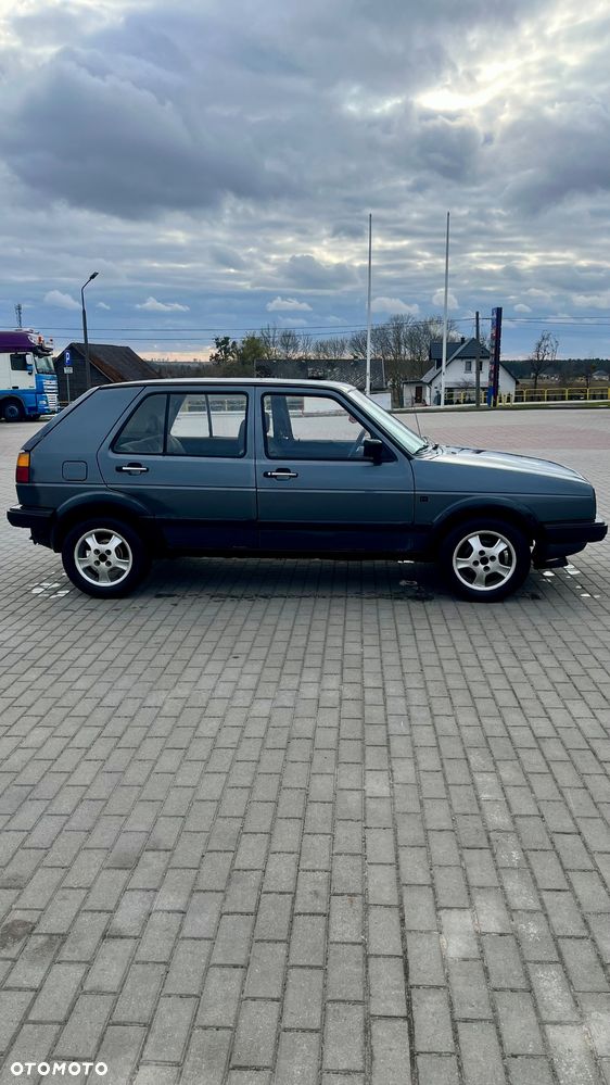 Volkswagen Golf 1.3 - 3