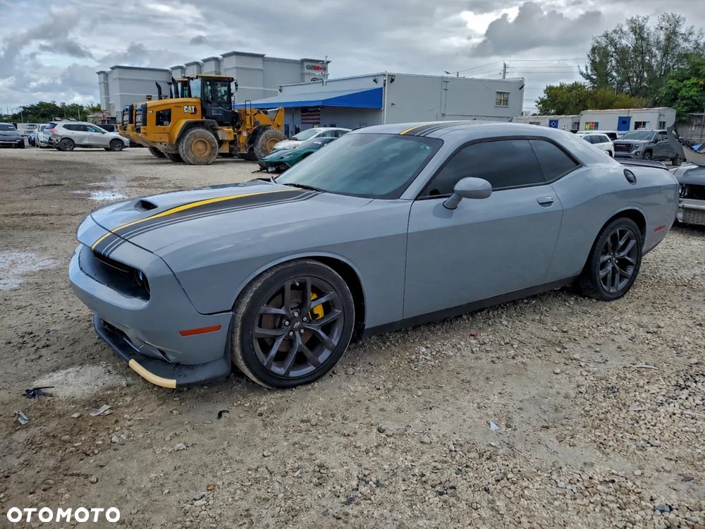 Dodge Challenger