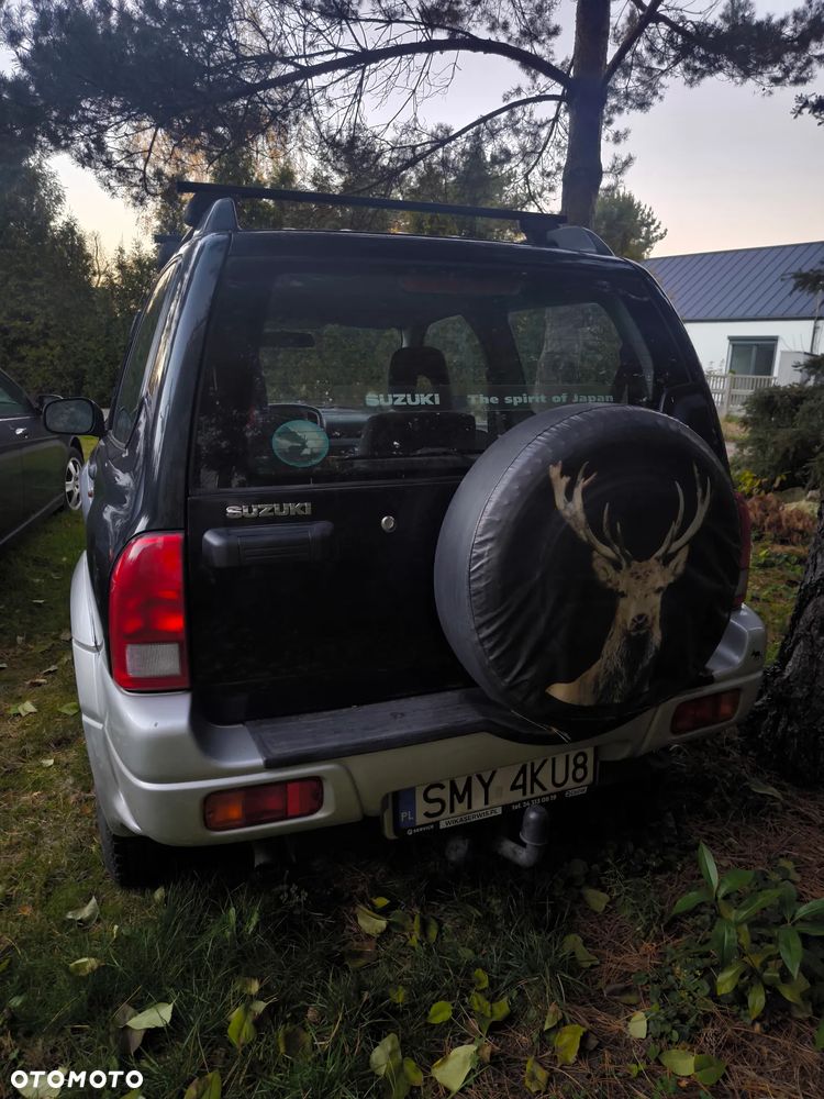 Suzuki Grand Vitara 2004 photo 2