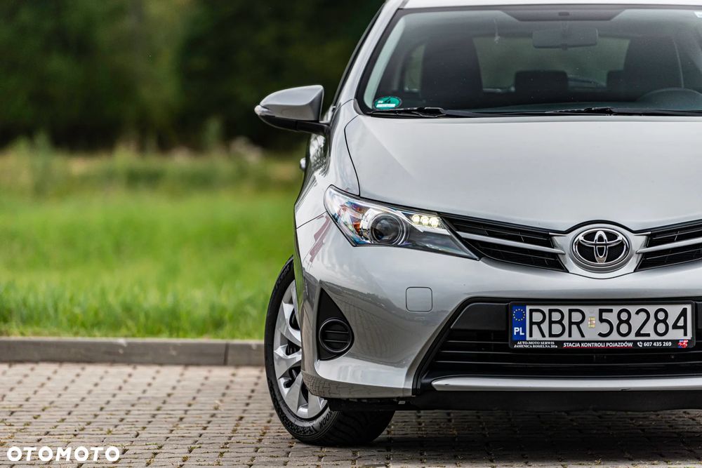 Toyota Auris 1.33 Dual-VVT-i Comfort - 13