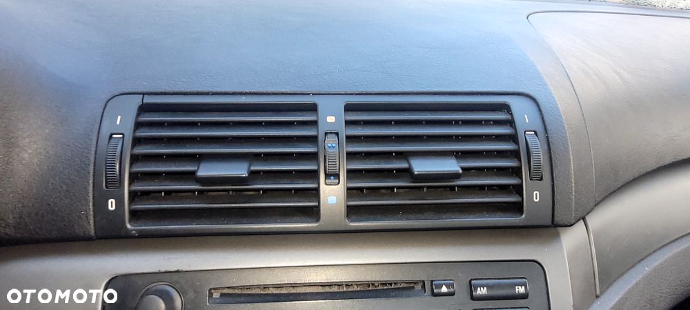 BMW 3 E46 Lift 2,0 Diesel na części BRAK: -BŁOTNIK PRAWY/LEWY - 25