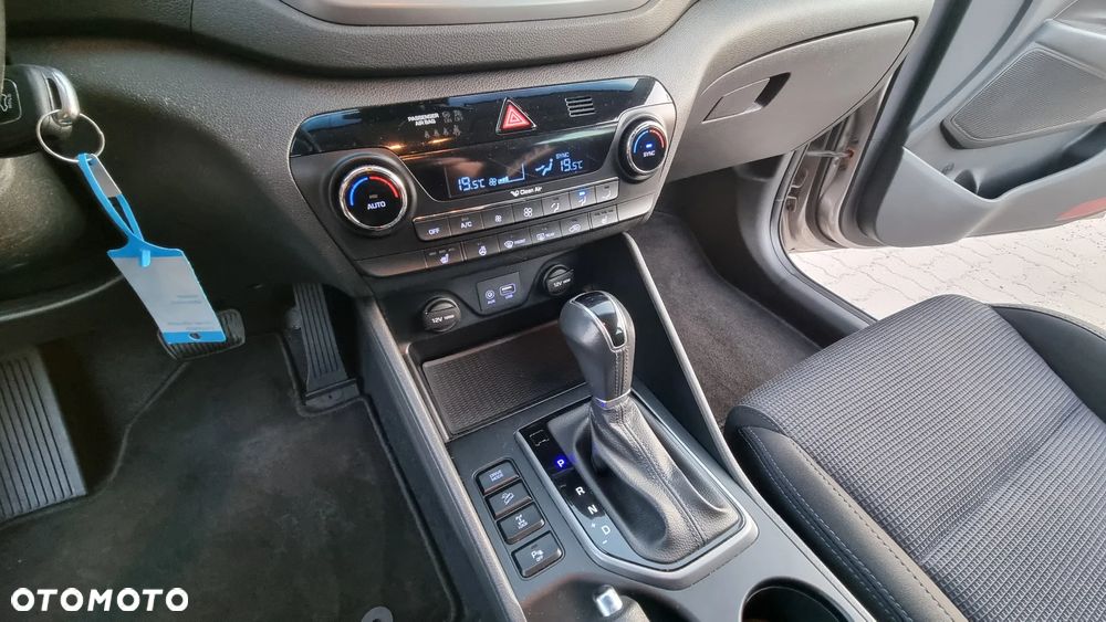 Hyundai Tucson 2.0 CRDi 4WD Automatik Passion Plus - 11