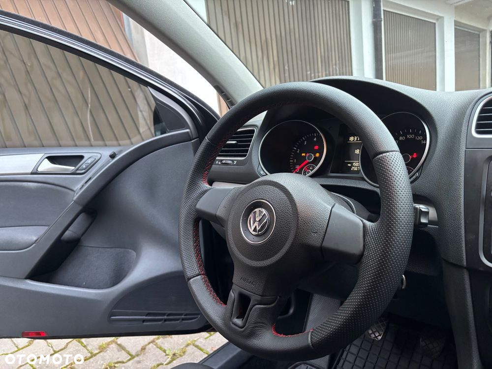 Volkswagen Golf 1.4 Comfortline - 12