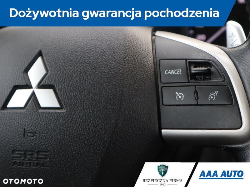 Mitsubishi Outlander - 21