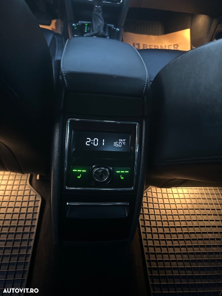 Skoda Superb 2.0 TDI Green tec 4x4 DSG Active - 13