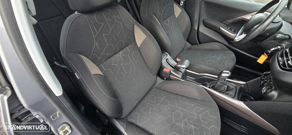 Peugeot 2008 1.2 PureTech Style - 10