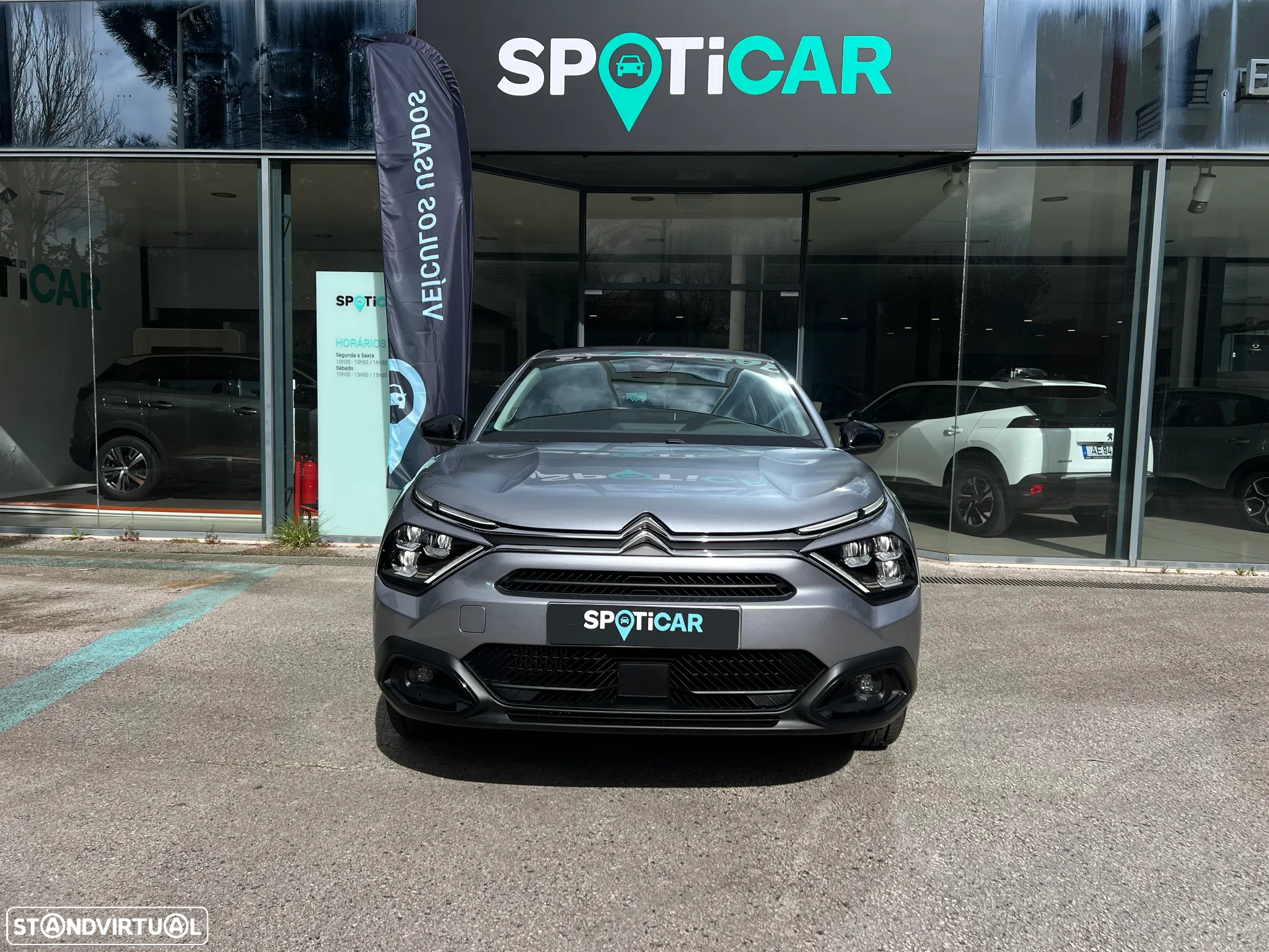 Citroën C4 1.2 PureTech Plus - 2