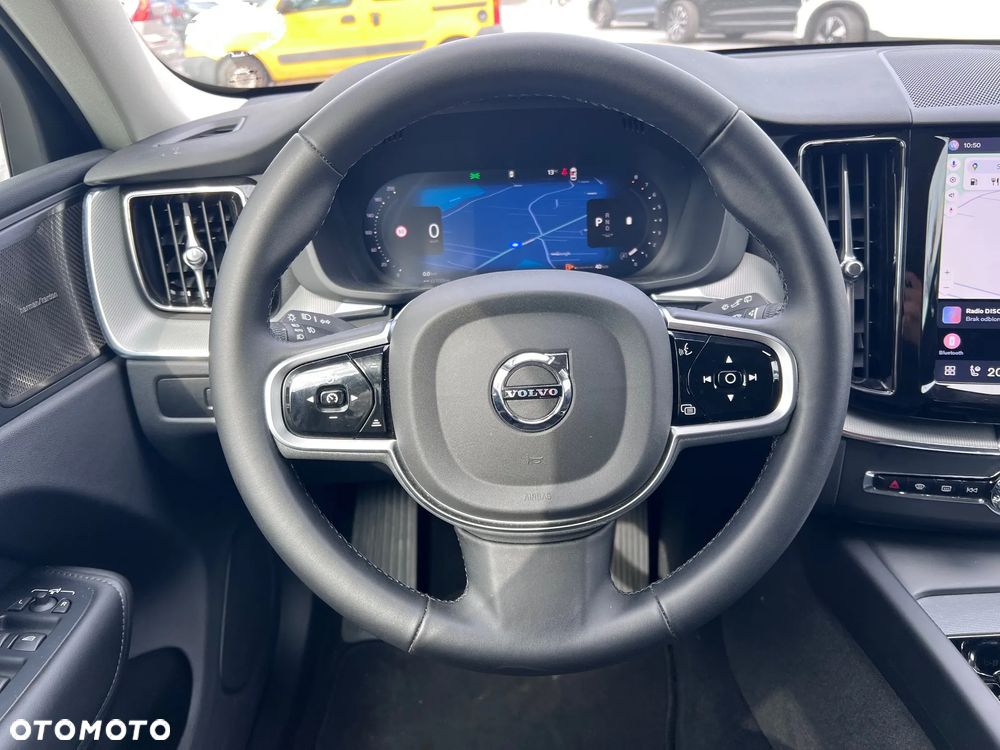 Volvo XC 60 B5 B AWD Plus Dark - 11