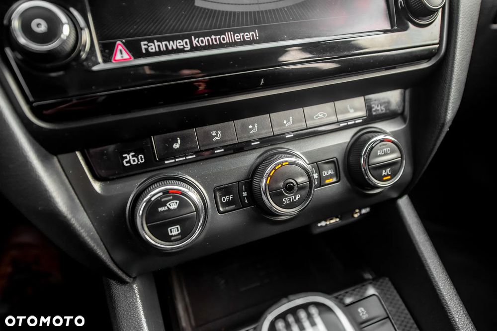 Skoda Octavia 2.0 TDI (Green tec) RS - 32