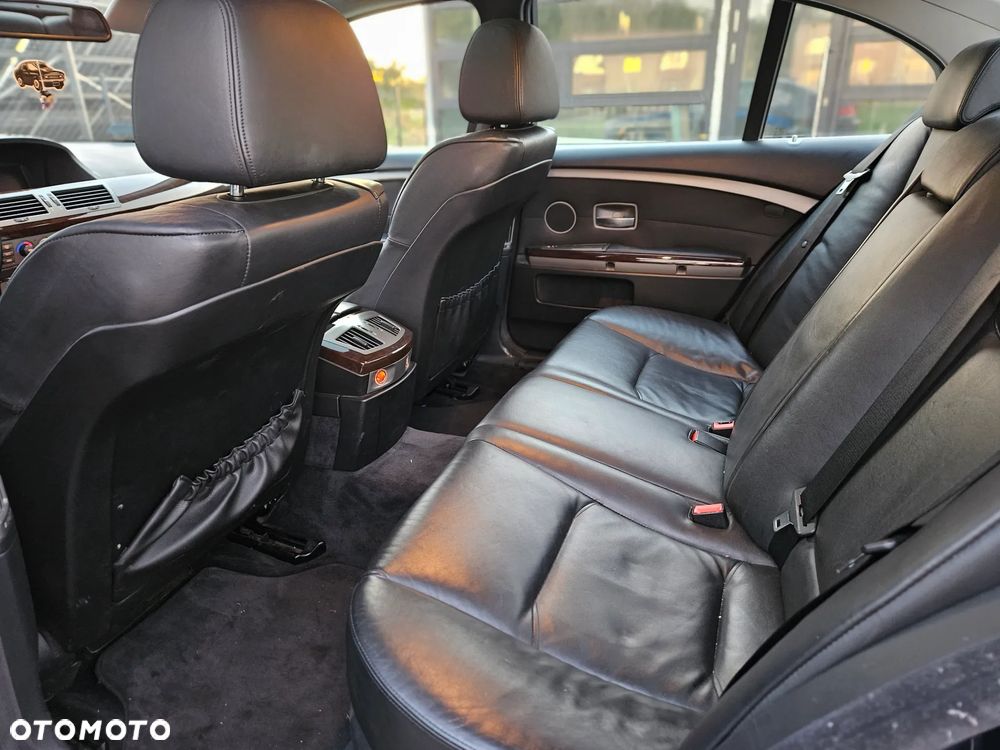 BMW Seria 7 730i - 10