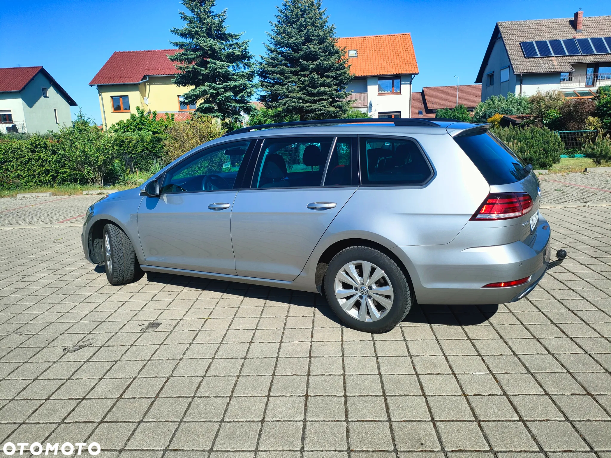 Volkswagen Golf VII 1.6 TDI BMT Comfortline - 4