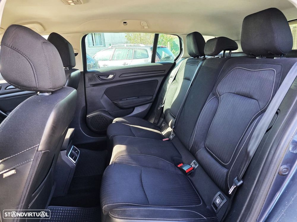 Renault Mégane Sport Tourer 1.5 Blue dCi Limited - 10