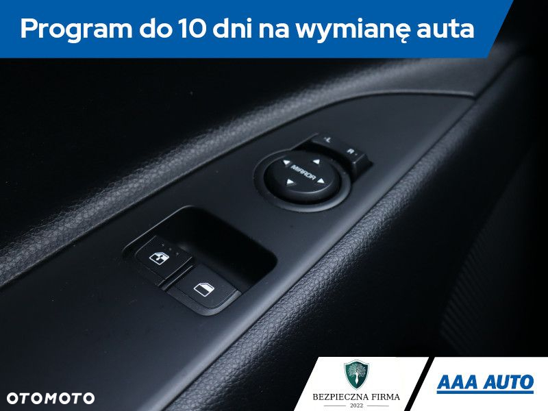 Kia Rio - 19