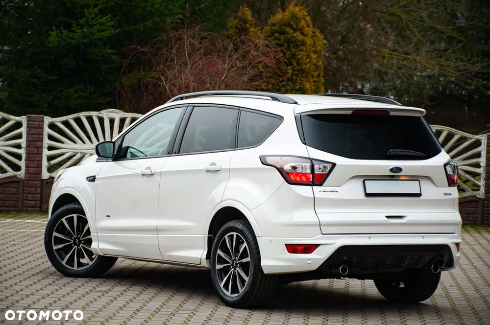 Ford Kuga 1.5 EcoBoost 4x4 Titanium - 6