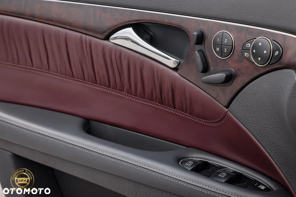 Mercedes-Benz Klasa E 500 4-Matic Avantgarde - 8