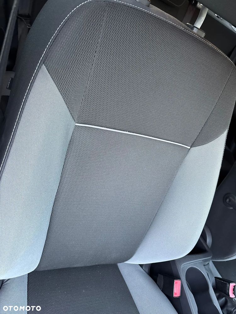 Ford Focus - 13