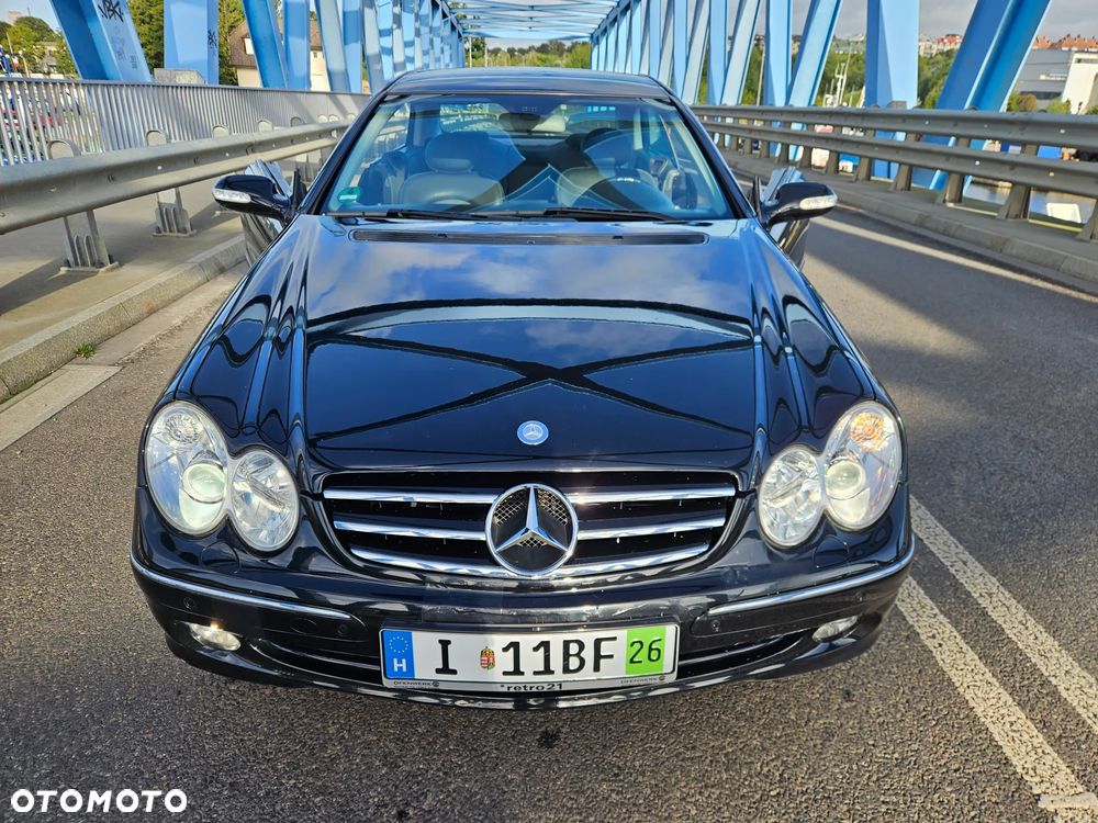 Mercedes-Benz CLK - 4