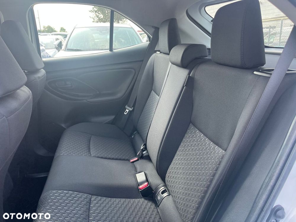 Toyota Yaris Cross Hybrid 1.5 Comfort - 28