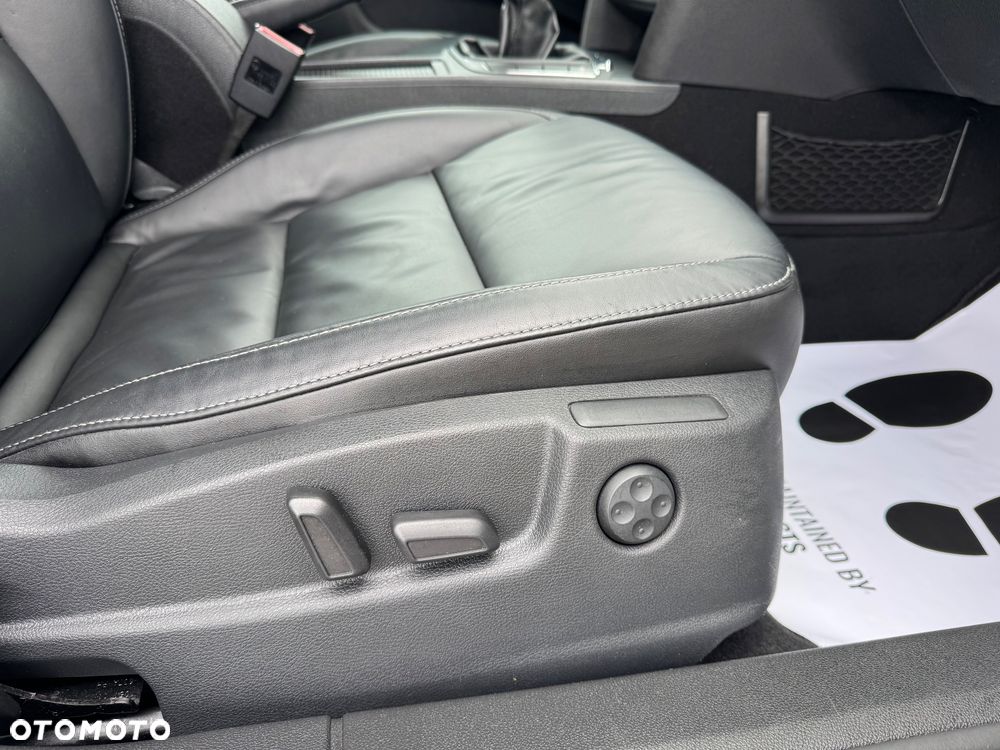 Skoda Superb 2.0 TDI PD Elegance - 25