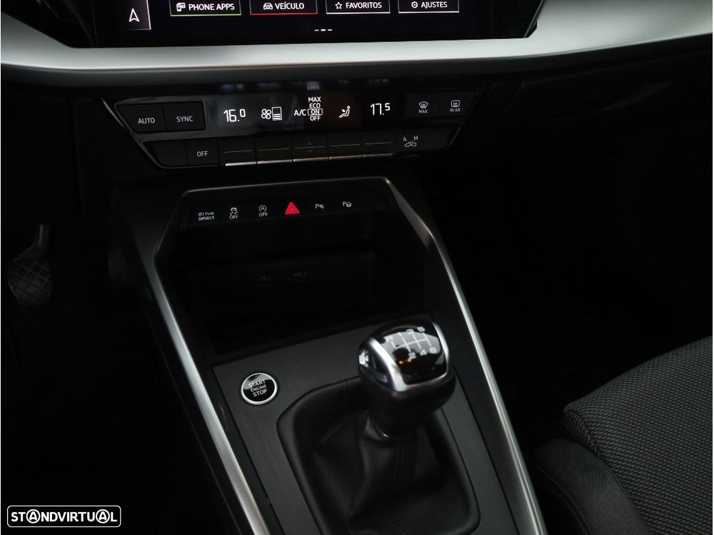 Audi A3 Limousine 30 TDI S line - 19