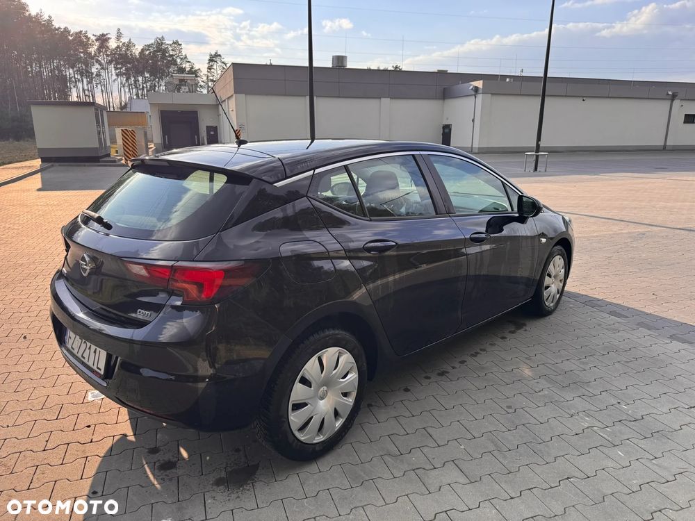 Opel Astra 1.6 CDTI Dynamic S&S - 3
