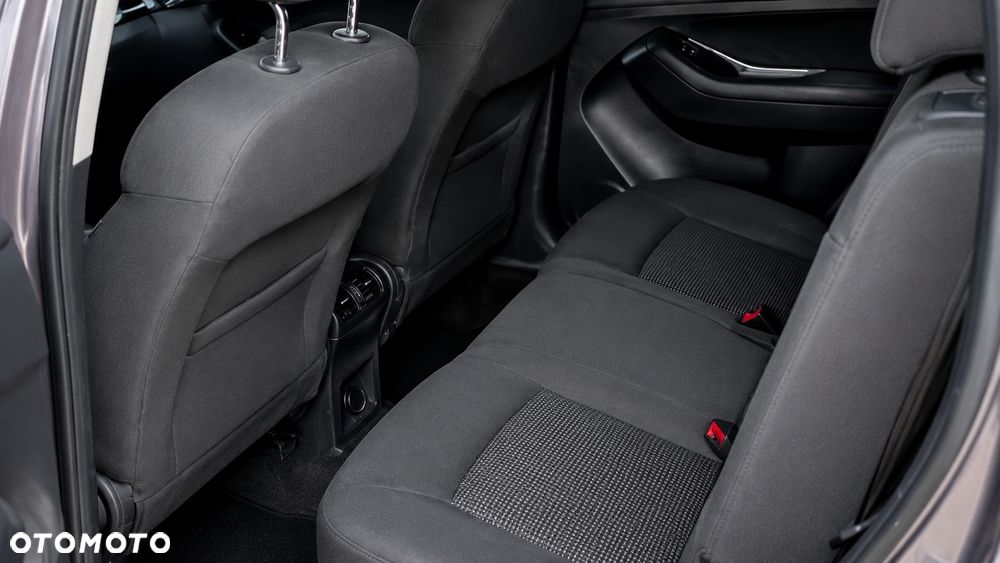 Chevrolet Orlando - 8