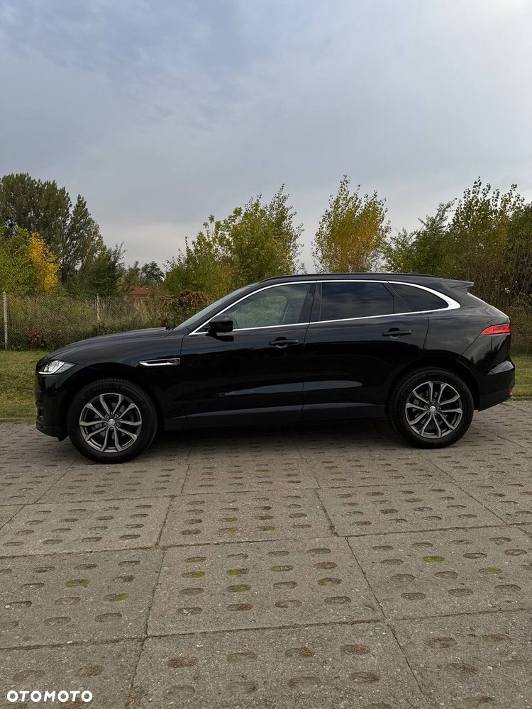 Jaguar F-Pace 2.0 i4D AWD R-Sport - 19