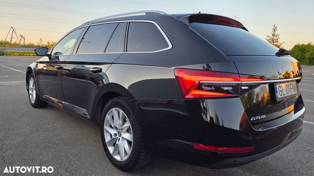 Skoda Superb 2.0 TDI DSG Style - 23