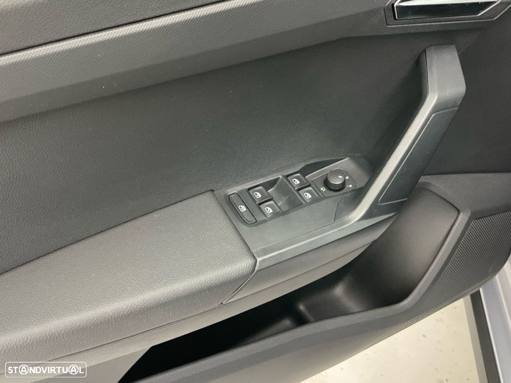 SEAT Arona 1.0 TSI Style DSG - 18