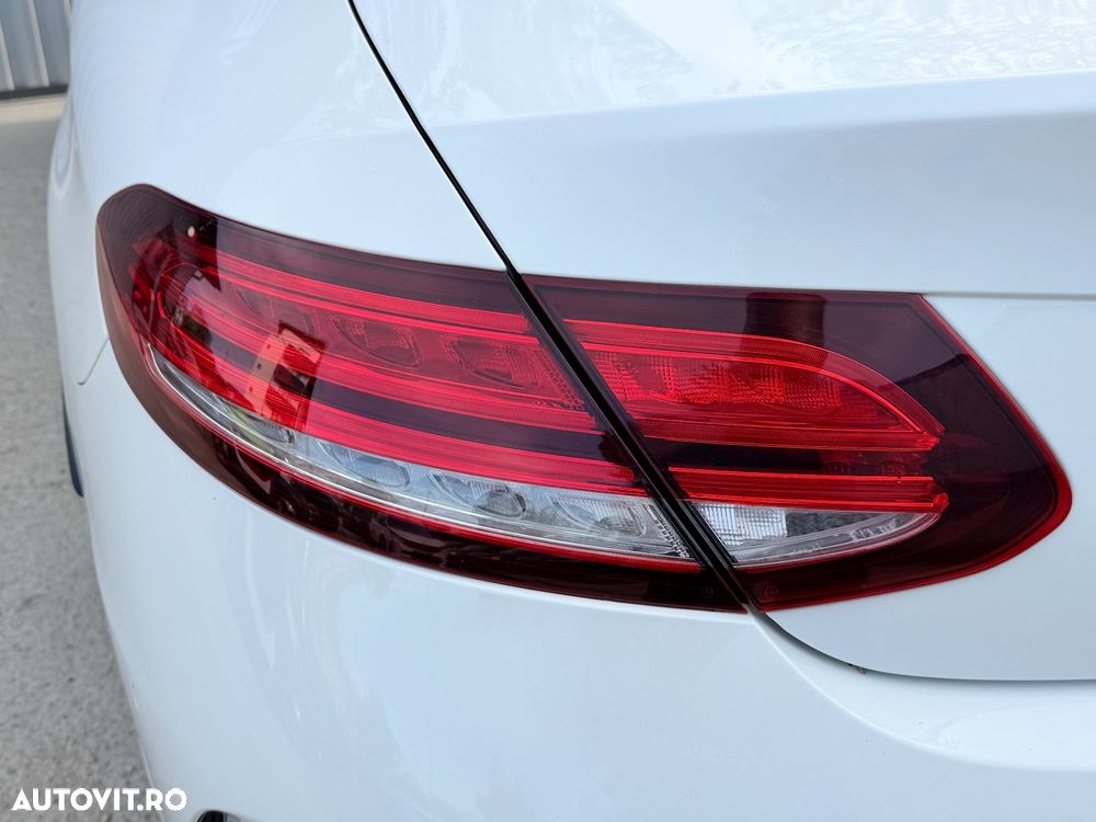 Mercedes-Benz C 220 d 4MATIC 9G-TRONIC AMG Line - 6