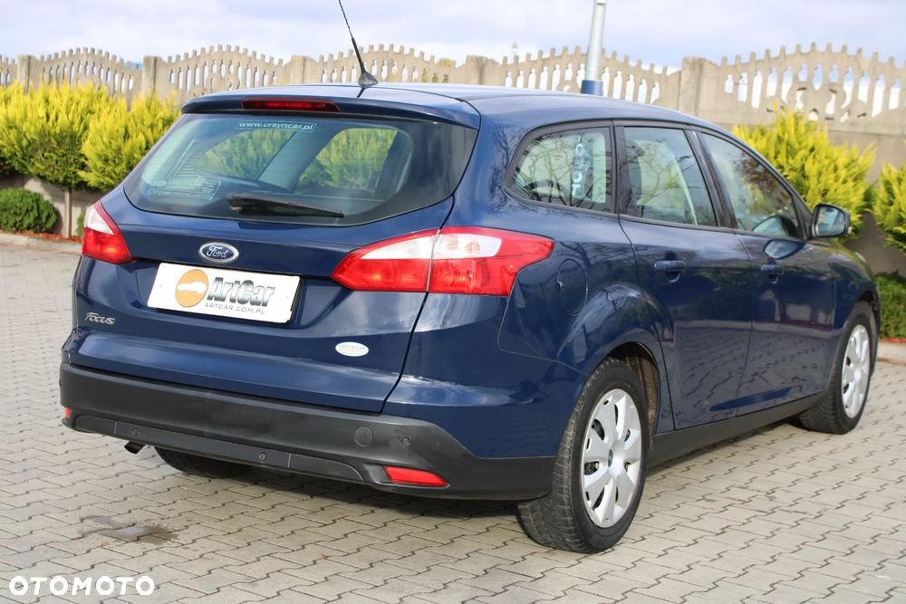 Ford Focus 1.6 Ambiente - 15