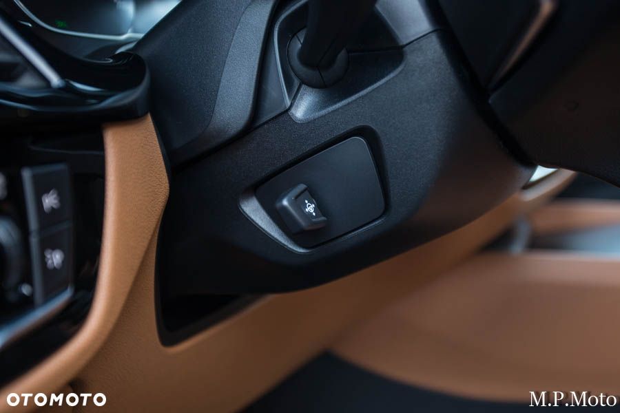 BMW Seria 5 520d M Sport Edition - 22