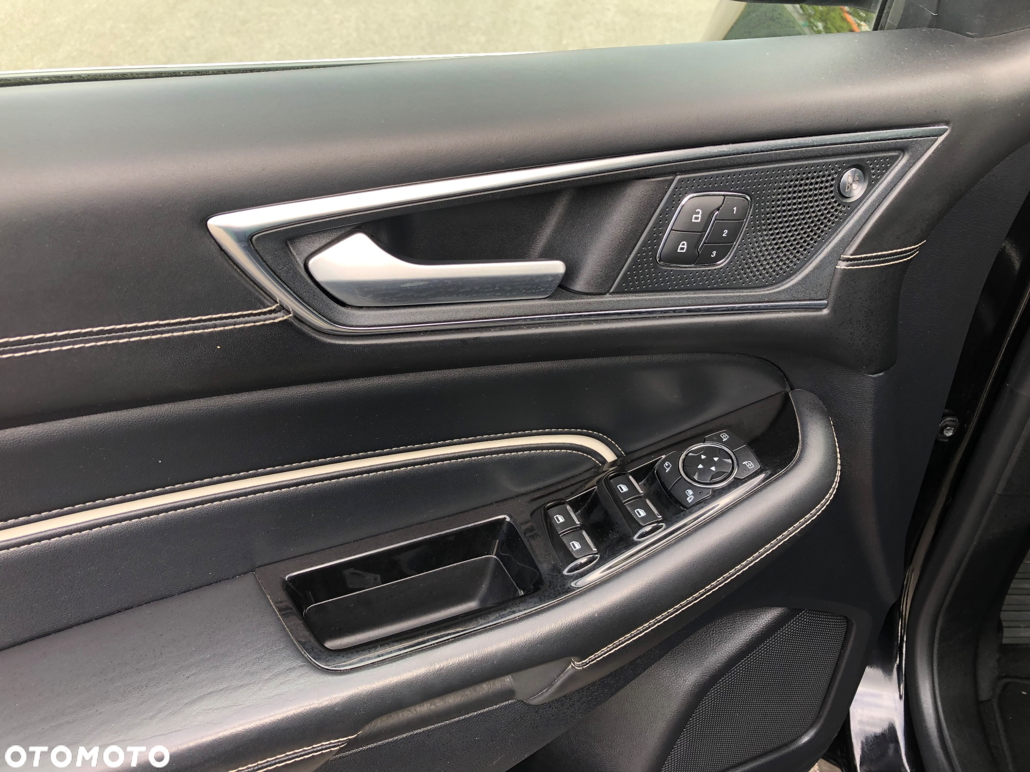 Ford Edge 2.0 EcoBlue Bi-Turbo 4x4 Vignale - 10