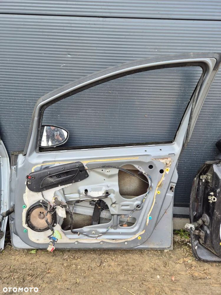 DRZWI FIAT GRANDE PUNTO 5D - 21