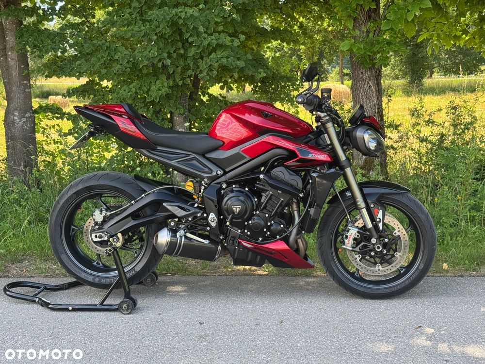Triumph Street Triple - 7