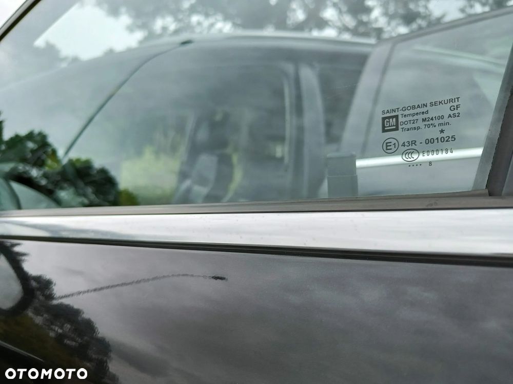 Opel Vectra 1.9 CDTI DPF Cosmo Plus - 26
