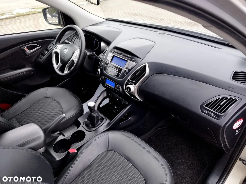 Hyundai ix35 2.0 2WD Style - 29