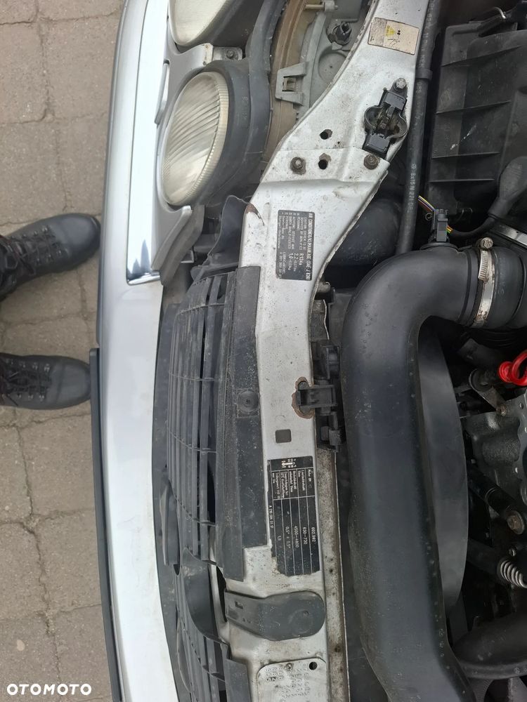 Mercedes-Benz Klasa E - 9