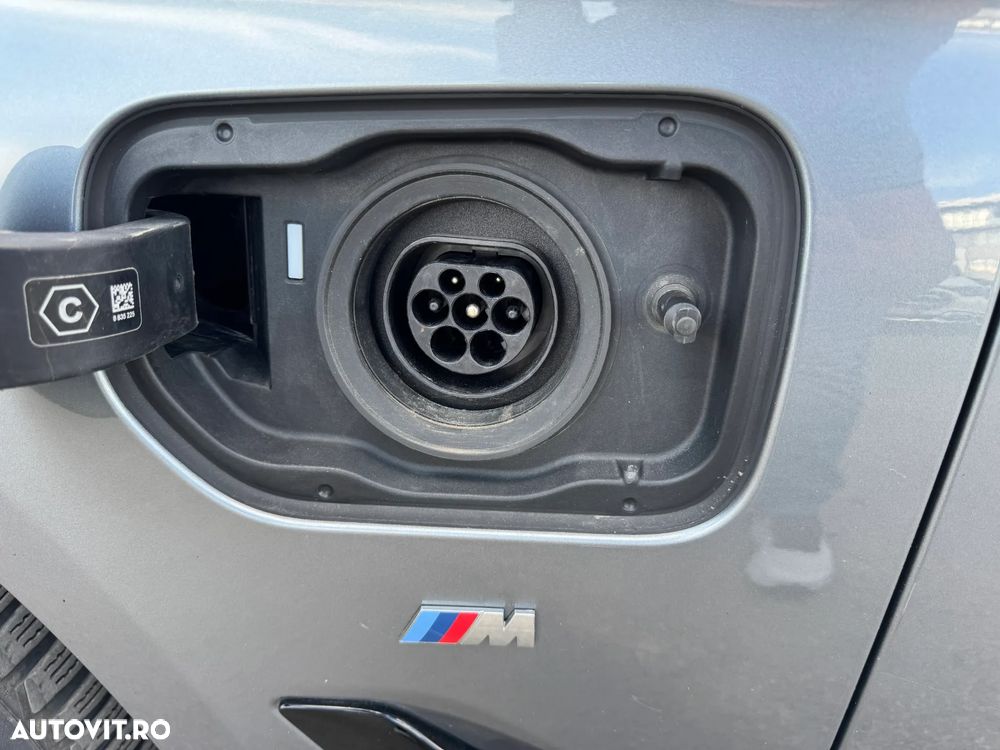 BMW Seria 5 545e xDrive Aut. M Sport Edition - 35